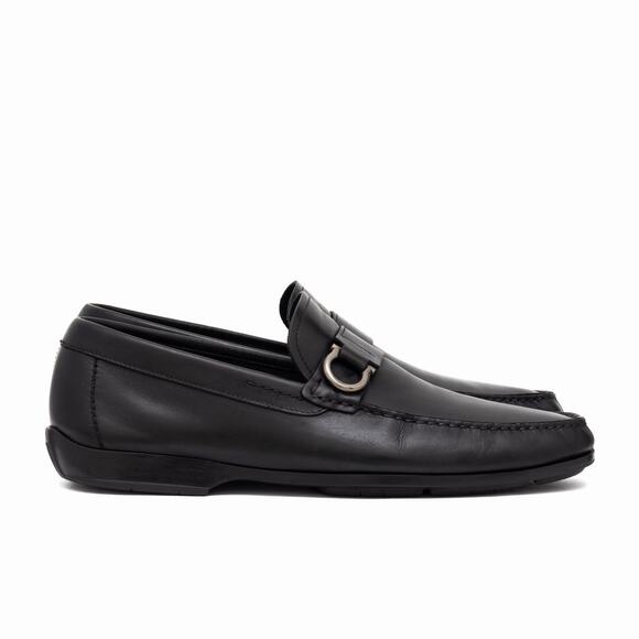 950$ Salvatore Ferragamo Gancini Logo Black Leather Loafers Moc US 9.5 EE main image 11